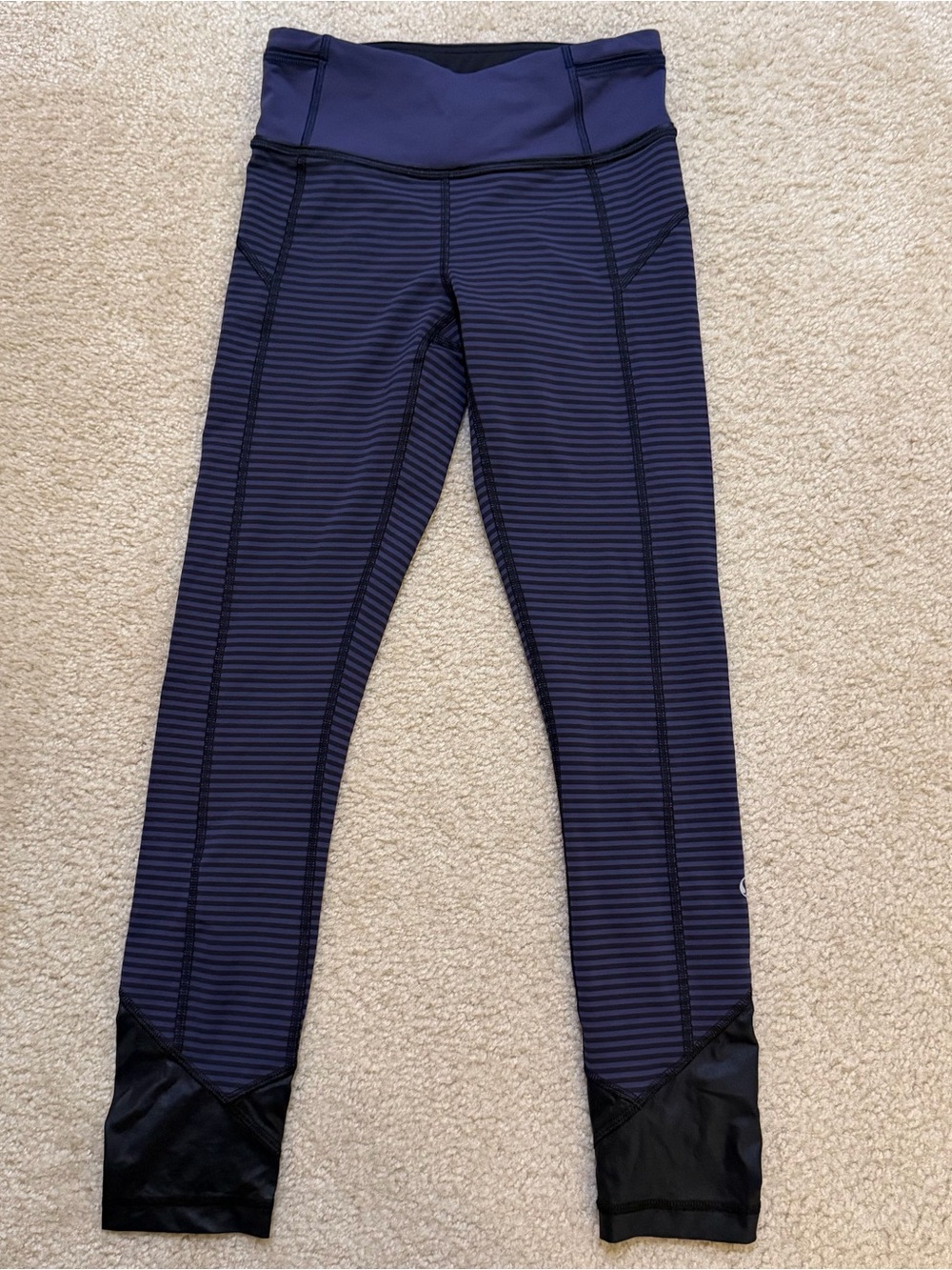 Lululemon Pace Queen Tight Cadet Blue Size 2 NWT